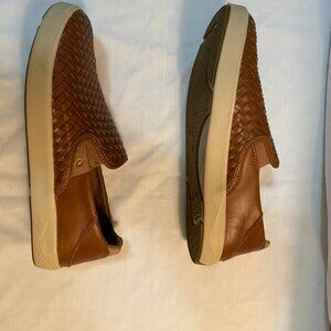 OluKai Men's Lae'ahi Lauhala Fox Woven Slip-On Loafers Men's 9.5 or EU 42.5
